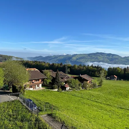 Pfrundmatte Mit Panoramablick Apartment